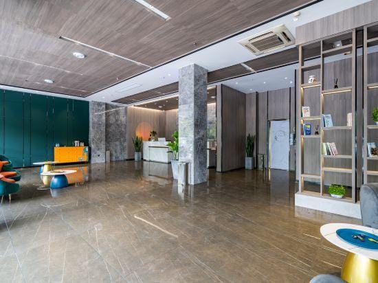 Gujing Junlai Hotel (Tiantian Runcheng Plaza) Hotel in Jiangsu