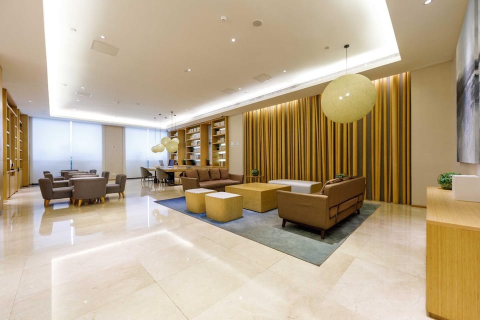 Ji Hotel Shanghai Hongqiao International Conference and Exhibition Center Hotel in Shanghai