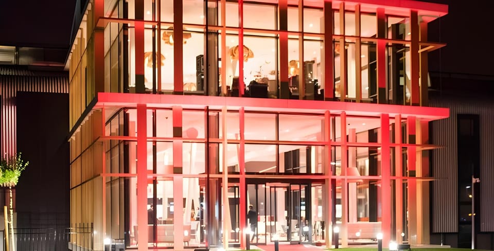 Martin's Red Hotel in Flanders