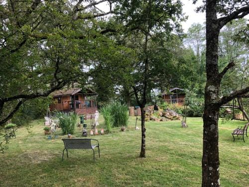 Les Lodges de Phanou Hotel in Centre-Val de Loire