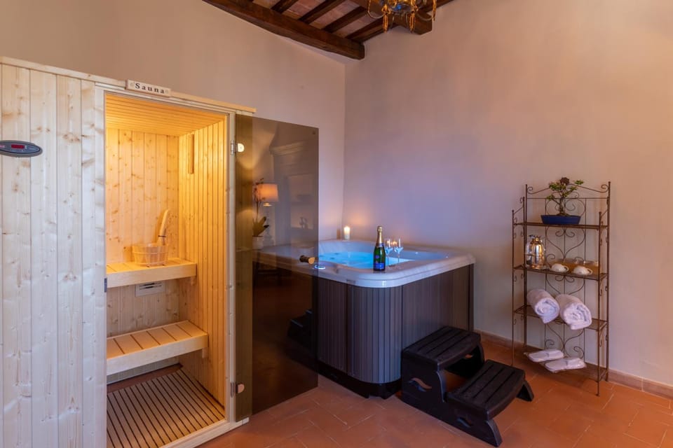 Borgo Petroro Hotel in Umbria