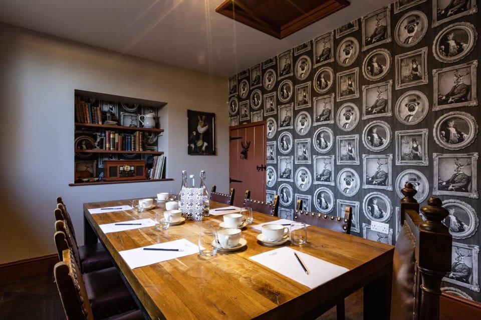 The Bull And Swan Hotel in South Kesteven District