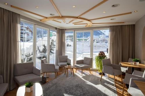 The Hotel - himmlisch wohlfuhlen Hotel in Ischgl