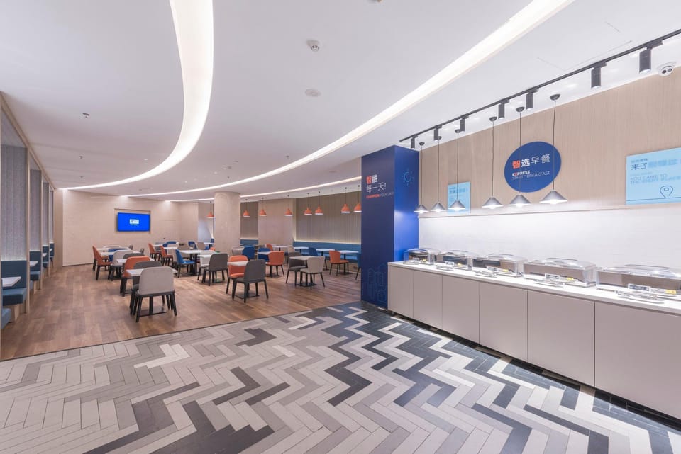 Holiday Inn Express Dengfeng Songshan By IHG Hotel in China