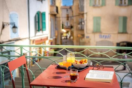 Provence Au Coeur Appart Hotels Hotel in Forcalquier