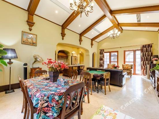Windward Loch Club Villa （KunShanDianShanHu） Hotel in Shanghai