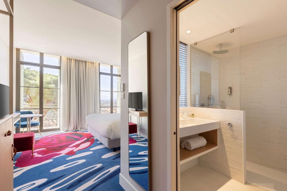 Guestroom