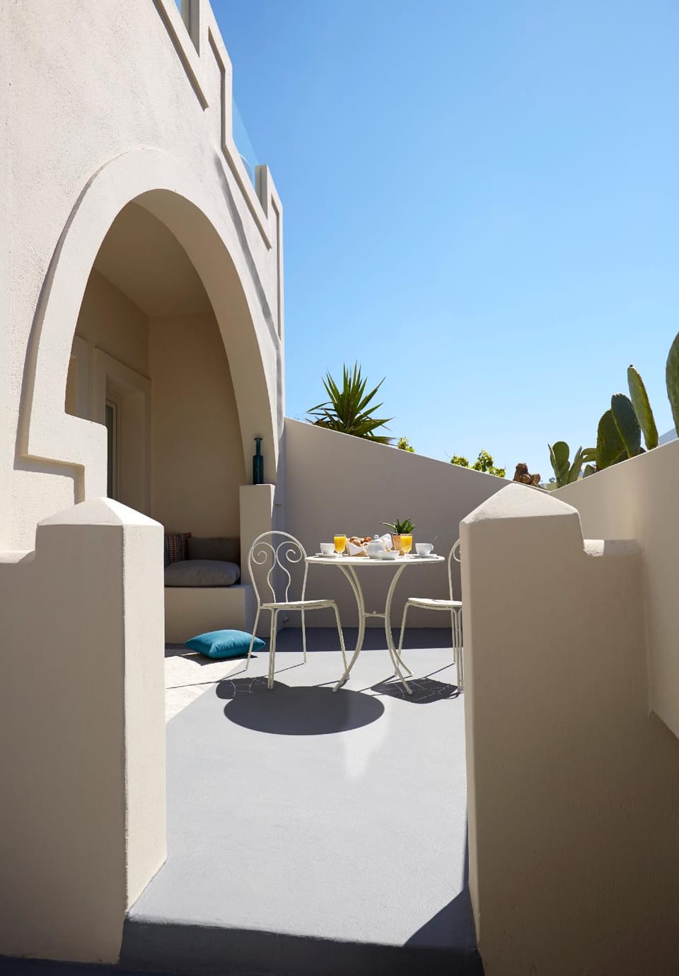 Fileria Suites Hotel in Oia