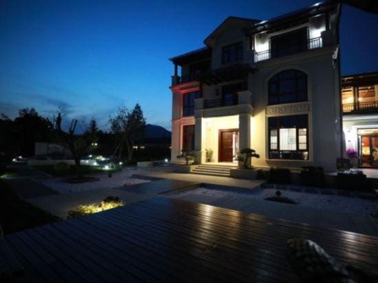 Hangzhou Mountain & Garden Homestay Hotel in Hangzhou