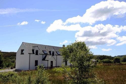 Off The Hill B&B Hotel in Scotland
