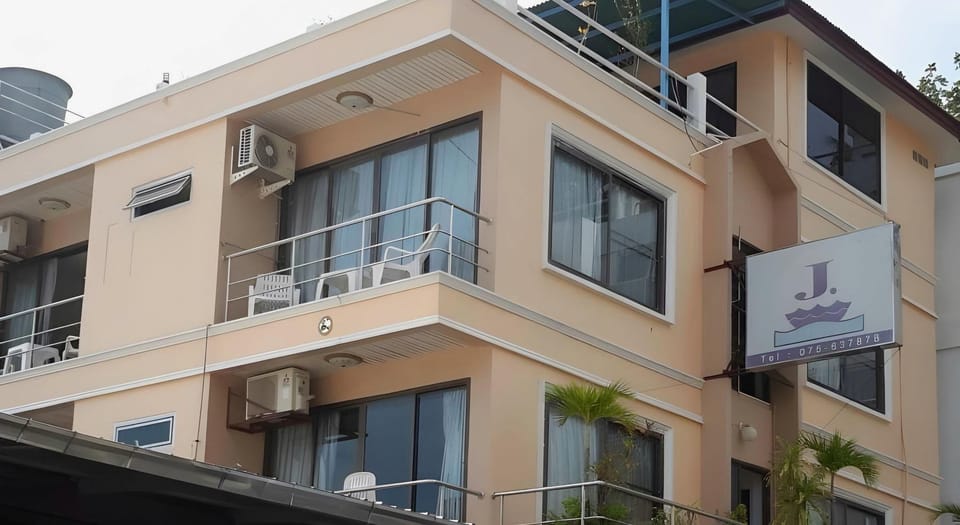 J Hotel Hotel in Krabi Changwat