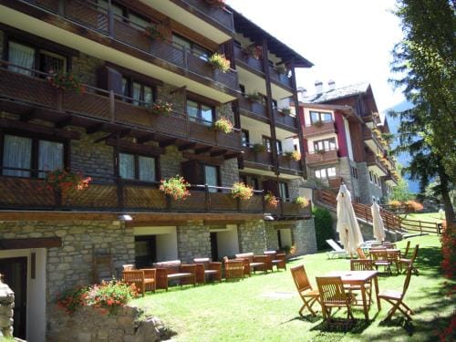 Residence Cour Maison Hotel in Aosta Valley, Italy