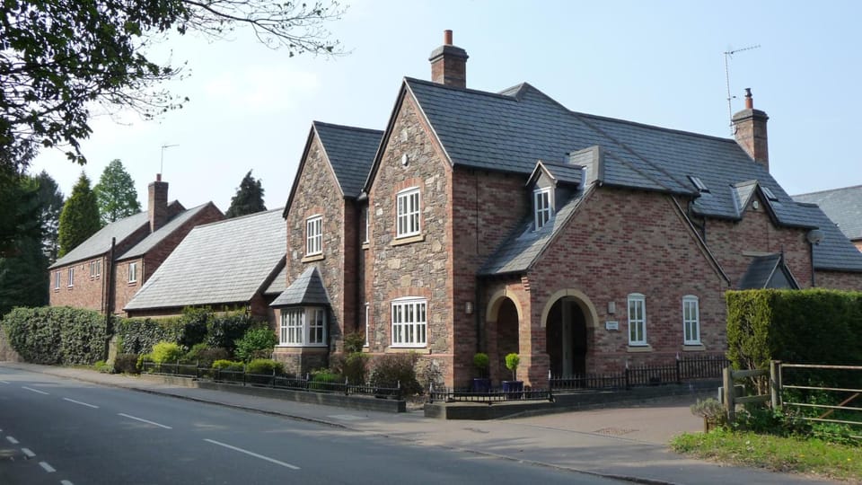 Keepers Lodge Hotel in Charnwood