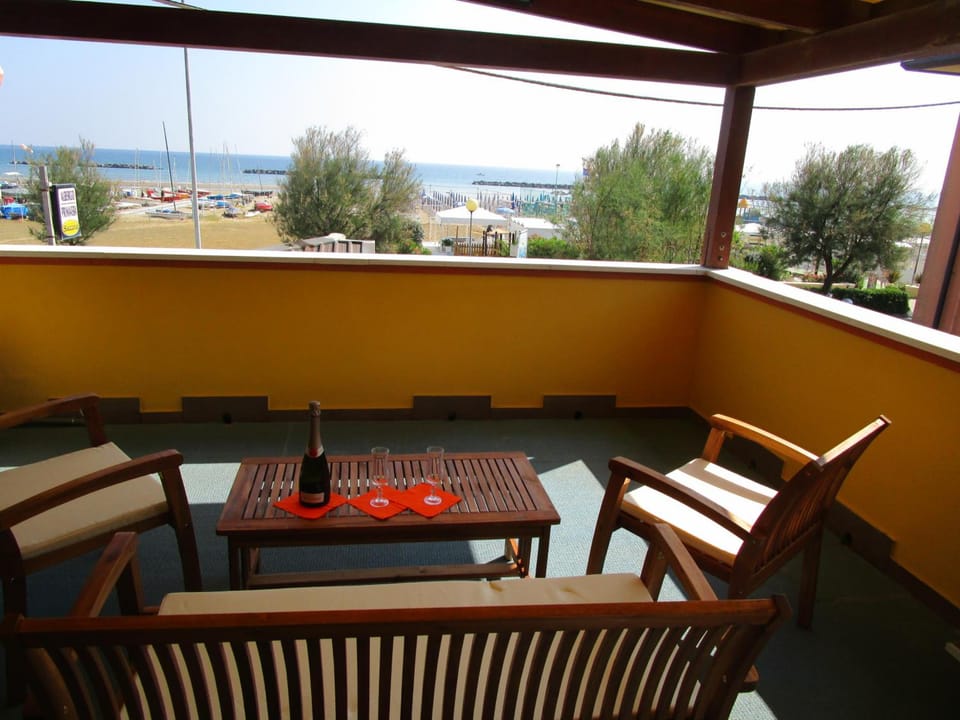 Albergo Primavera Hotel in Senigallia