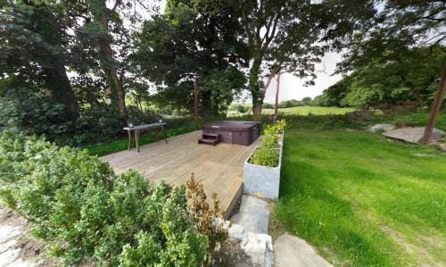 Rhostwarch Hotel in Wales