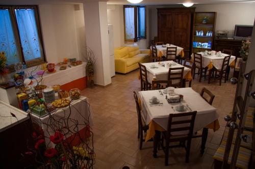 P&P Assisi Camere Hotel in Bastia Umbra