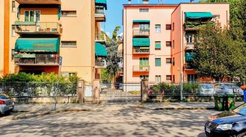 Guest Holiday Piave 1 Hotel in Reggio Emilia