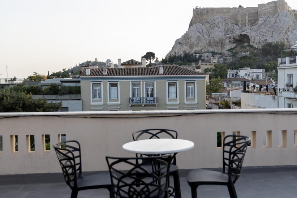 Historic Plaka's Deluxe Apartment Hotel in Plaka