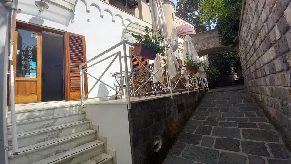 La Magnolia Sorrento - City Centre Hotel Hotel in Sorrento
