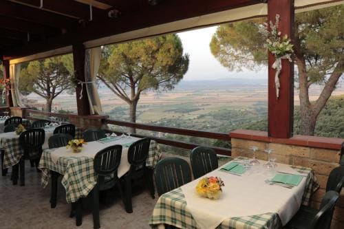Locanda Mossa Dei Barbari Hotel in Tuscany