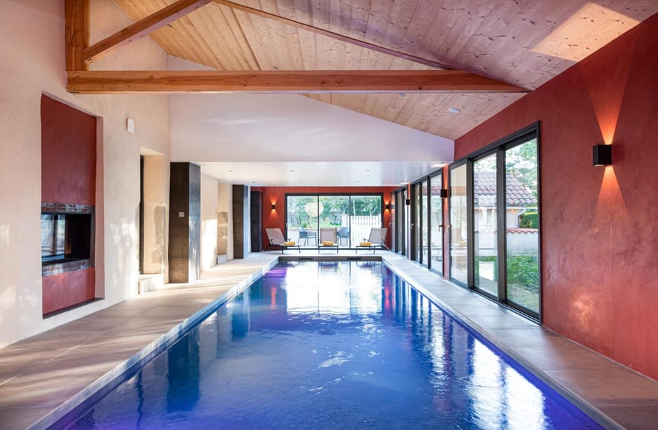 LE COTTAGE DU PARC Hotel in Auvergne-Rhône-Alpes
