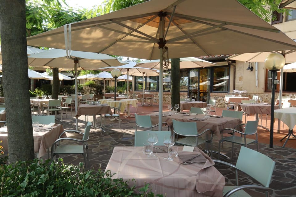 Tenuta Sovestro - Agriturismo e winery Hotel in Tuscany