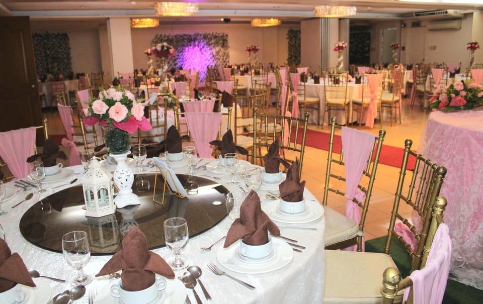 Banquet hall