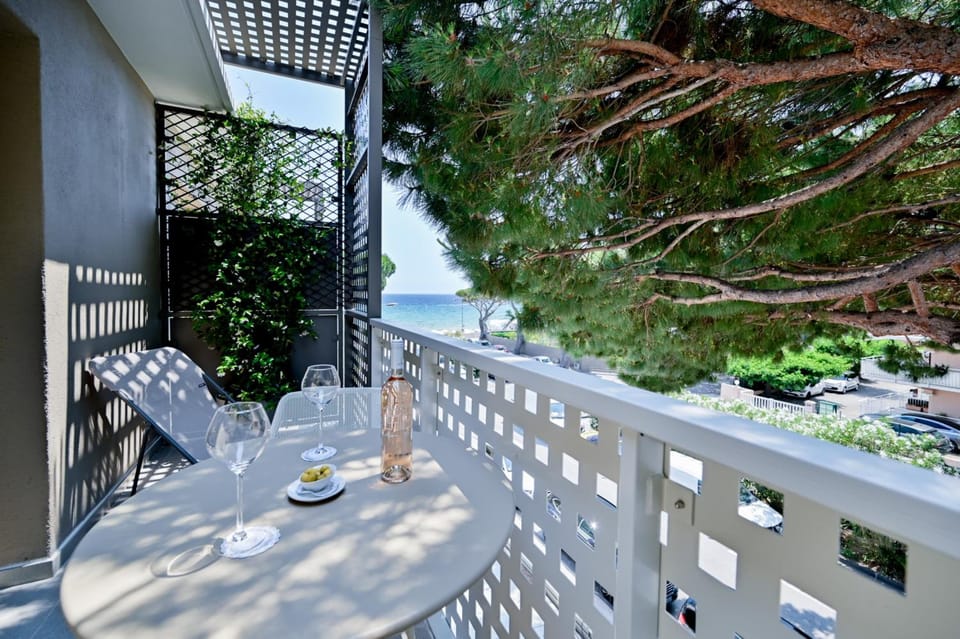 Hotel La Menado Hotel in Cavalaire-sur-Mer