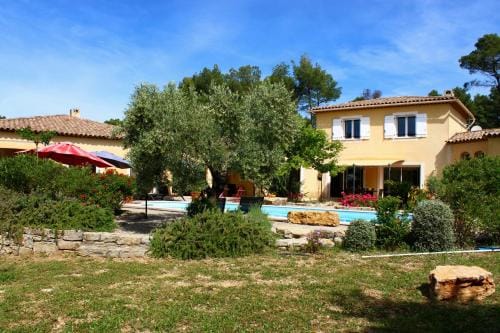 villa Peylon Hotel in Flayosc