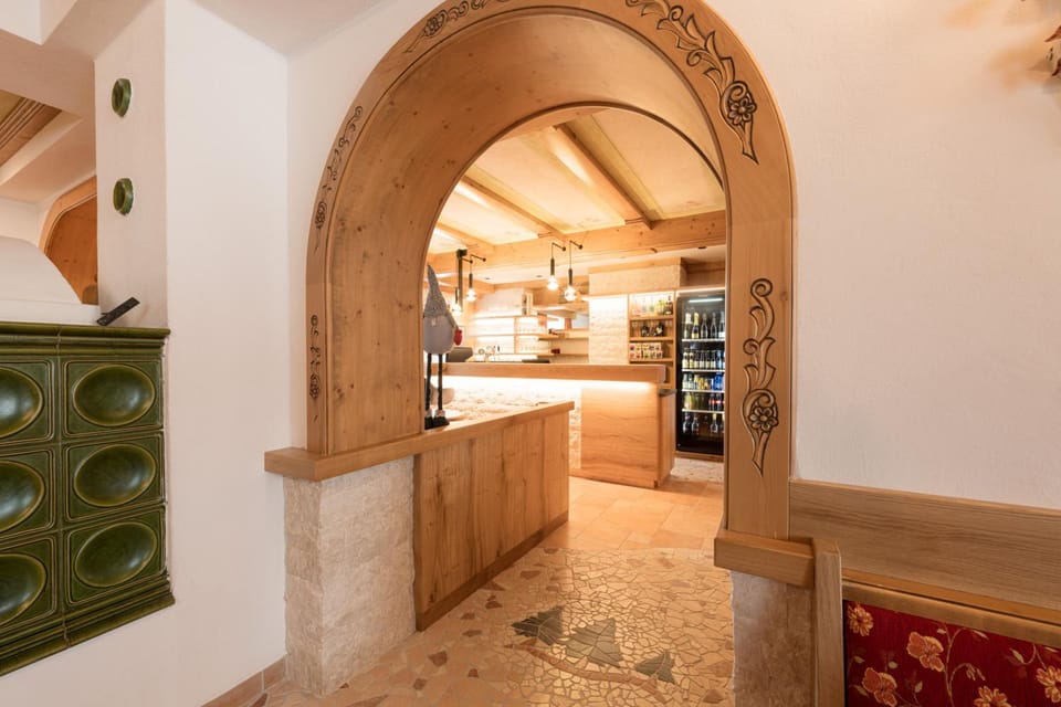 Hotel Zirmes Hotel in Moena