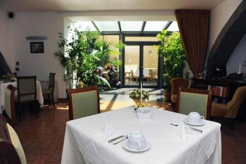 Hotel Urbano V Hotel in Montefiascone