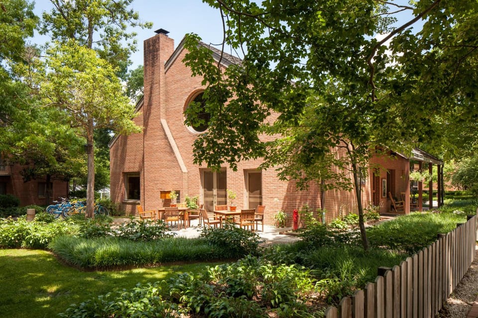 New Harmony Inn Resort and Conference Center Hotel in Indiana