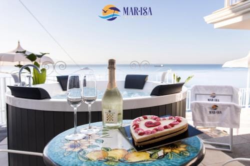 MAR-ISA Amalfi Coast Hotel in Vietri sul Mare