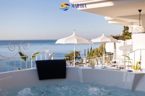 MAR-ISA Amalfi Coast Hotel in Vietri sul Mare