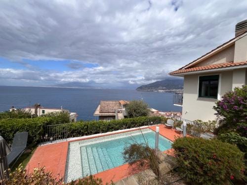 Sorrento & Else - Deluxe Apartments Hotel in Sorrento