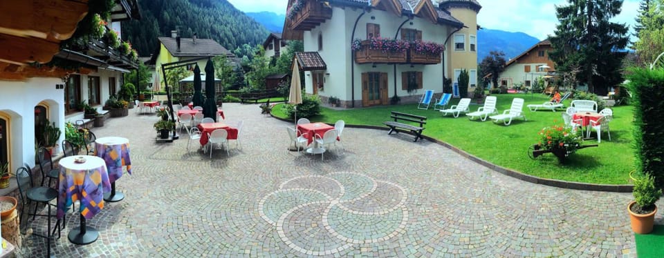 Liz Hotel & Apartments Hotel in Trentino-South Tyrol