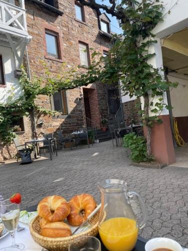 Altes Weingut Brohl Hotel in Rhein-Hunsrück-Kreis