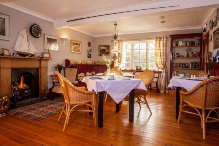 Lochview Guesthouse Hotel in Scotland