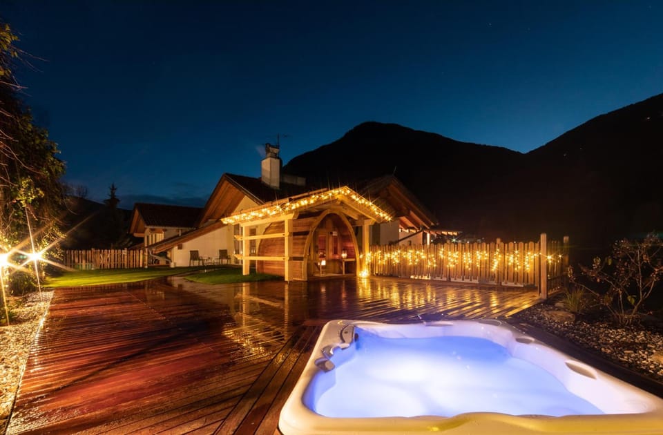 Hot tub
