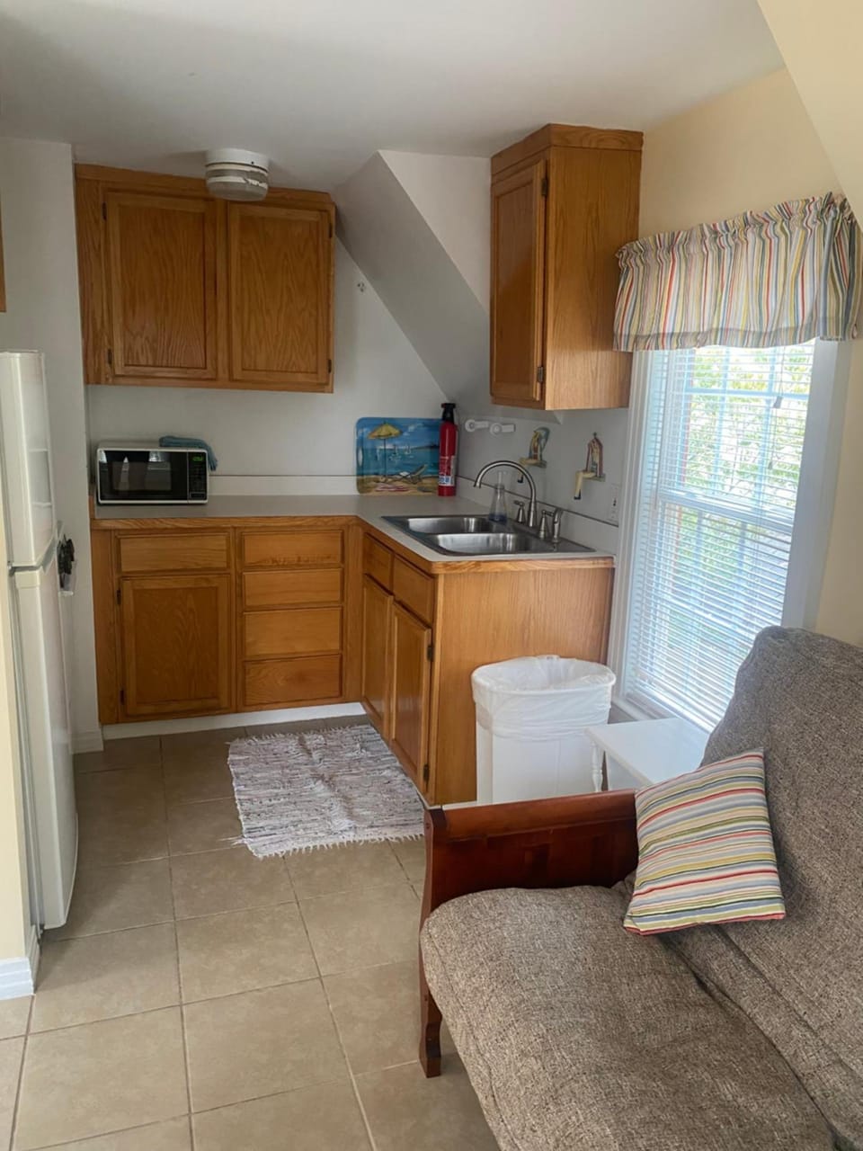 Angie's Guest Cottage Inn in Virginia Beach