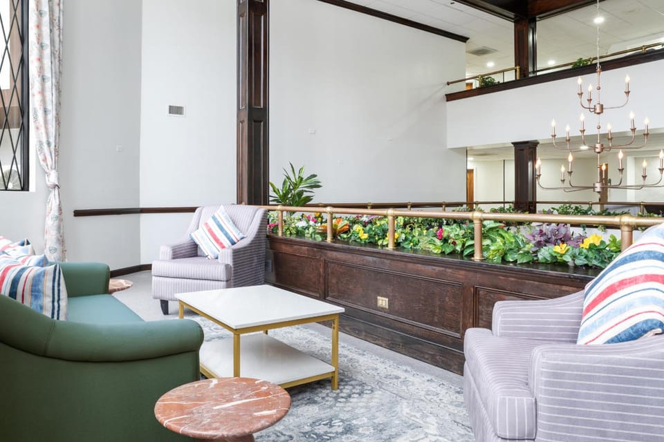 Bar/lounge