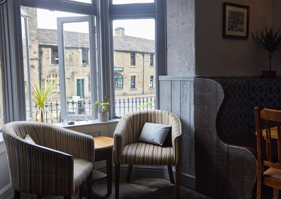 Castle Inn by Greene King Inns Inn in Bakewell