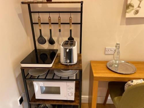 Clay Farm Guest House Hotel in Bromley