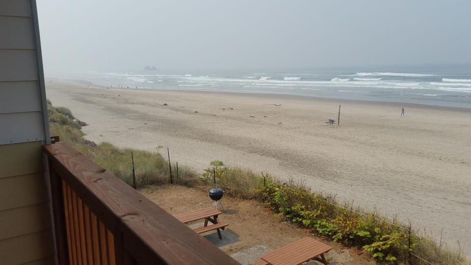 Tradewinds Motel Motel in Rockaway Beach