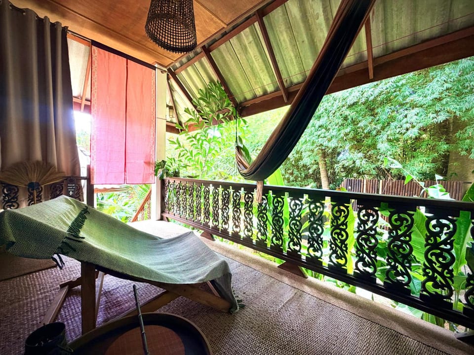 Alcove Bungalow Resort in Ko Pha-ngan Sub-district