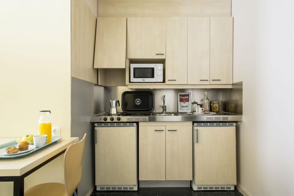 Residencia Universitaria Resa Erasmo Hotel in Madrid