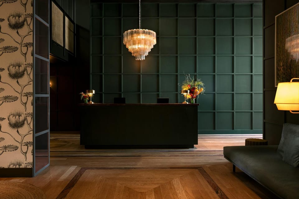 The Aster Hotel in Hollywood