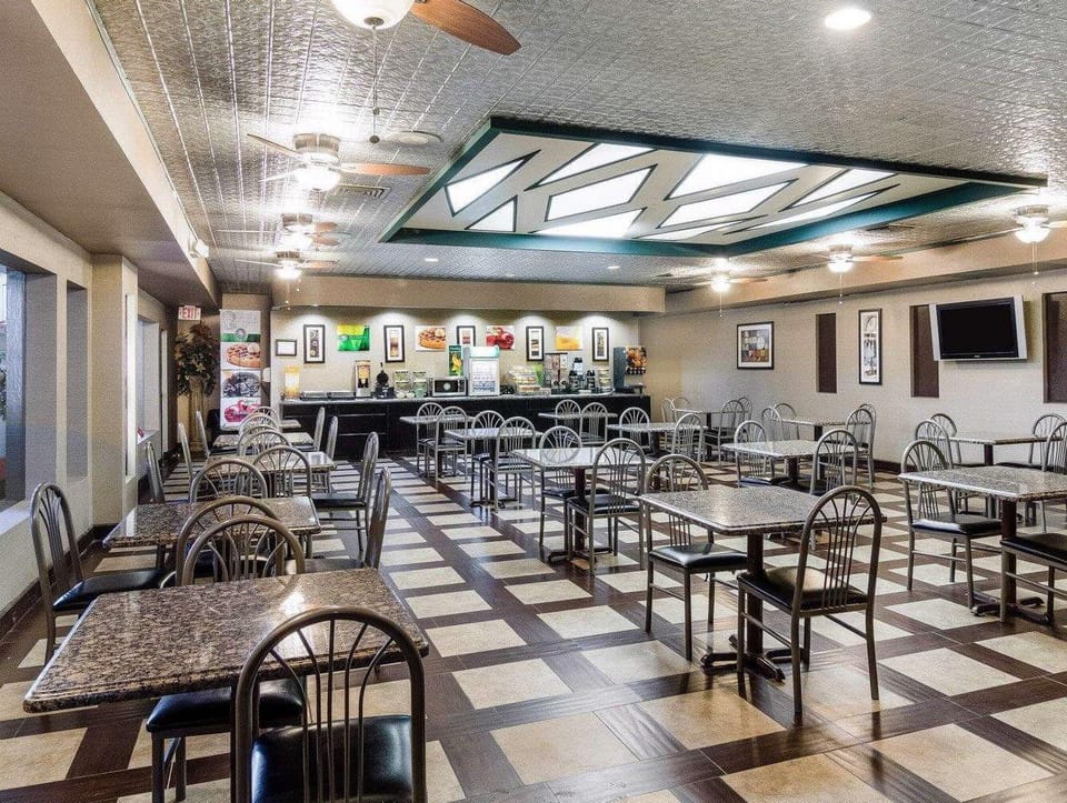 Ramada by Wyndham Odessa Near University of Texas Permian Hotel in Odessa