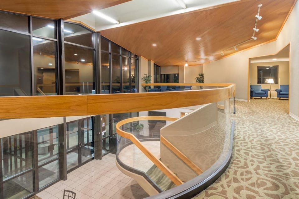 Ramada by Wyndham Columbus Polaris Hotel in Westerville