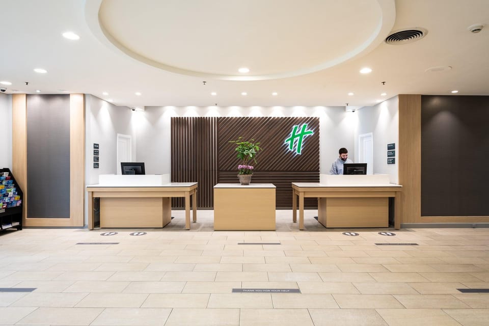 Holiday Inn Newark International Airport By IHG Hotel in Newark
